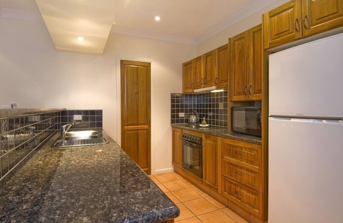 Tinaroo Apartment | Tinaroo Lake Resort