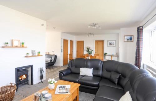 Benllech House | Tinkers Patch