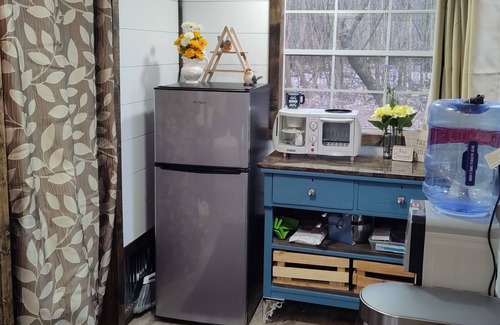 Mora Cabin | Tiny barn in the woods at Knife Lake Getaway