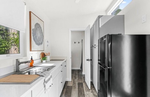 Dunsmuir Cabin | Tiny Home - (Beech)