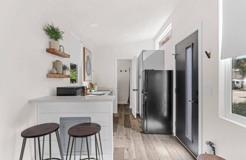 Dunsmuir Cabin | Tiny Home - (Beech)