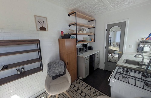 Magdalena Cabin | Tiny home Unit B in the center of Magdalena!