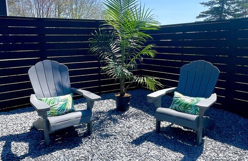 Castine House | Tiny home with Loft-Boho by the sea under the stars