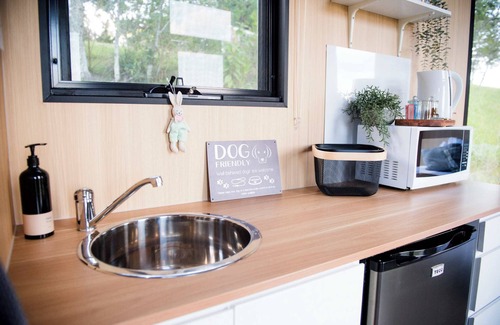 East Kurrajong House | Tiny Inja 2 by Tiny Away