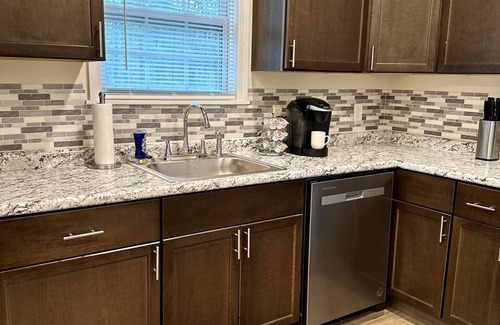 Oxford House | Tiny Taylor Oasis. Minutes from Ole Miss Campus.