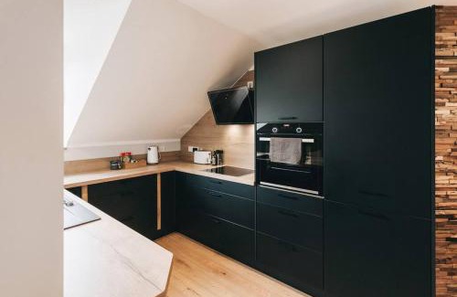 Innere Neustadt Apartment | TIP! Toplage in Dresden! Moderne 100 qm Ferienwohnung für Familien und kleine Gruppen