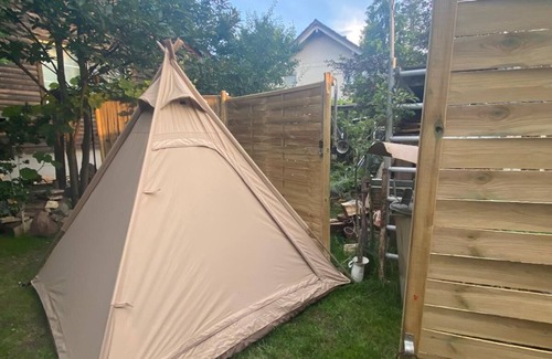 Panketal RV Rental | Tipi in the countryside