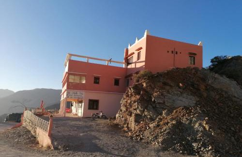 Tizi n'Test Hotel | Tizi N Test LA BELLE VUE HOTEL Cafe Restaurant 2100M alt