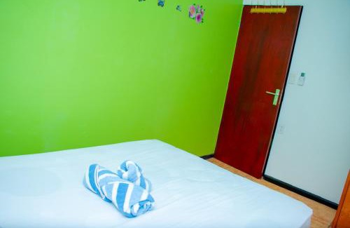 Paramaribo Bed & Breakfast | TJ Comfort Villa Suriname