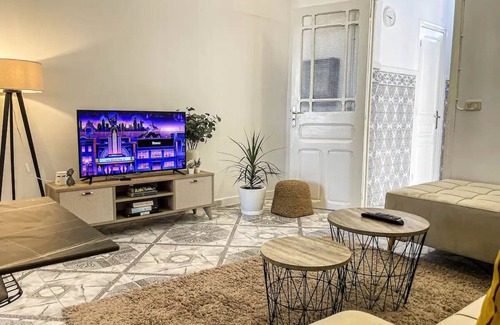 Aousja Apartment | Cosy Apartment in La Marsa Corniche