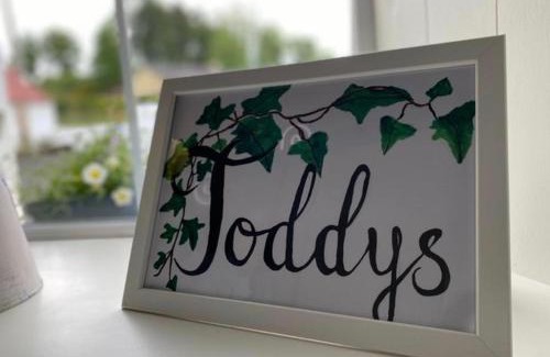 Bellananagh House | Toddys Cottage & Stables