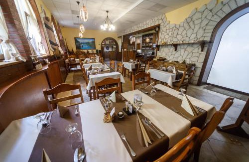 Vinicky House | Tokaj Zlatá Putňa - Restaurant & Pension