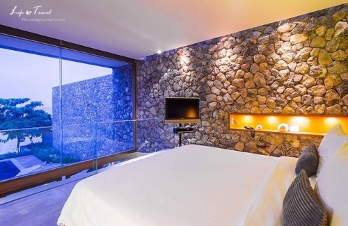 Prachuap Khiri Khan Hotel | Tolani Resort Kui Buri