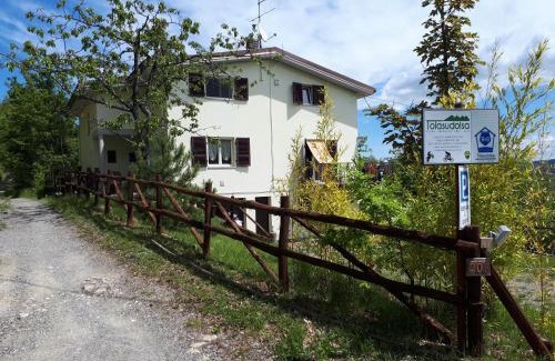 Compiano House | Tolasudolsa Rooms, Breakfast & Mountain Bike