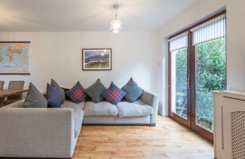 Bryansford House | Tollymore Self-Catering