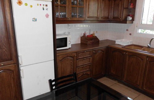 Doukades Apartment | Tom's House 3 - Quiet Family House between Paleokastritsa n Dassia n Ipsos!