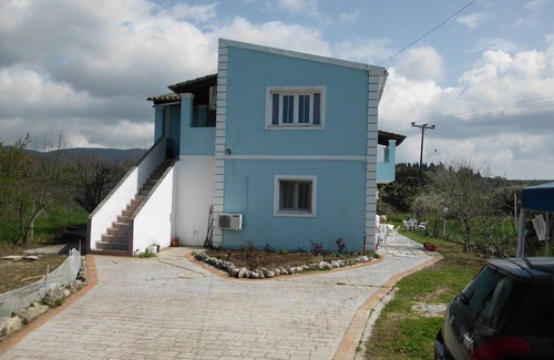 Doukades Apartment | Tom's House 3 - Quiet Family House between Paleokastritsa n Dassia n Ipsos!