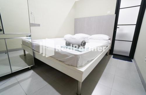 Tomang Hotel | Tomang Gelong Guest House Syariah Mitra RedDoorz