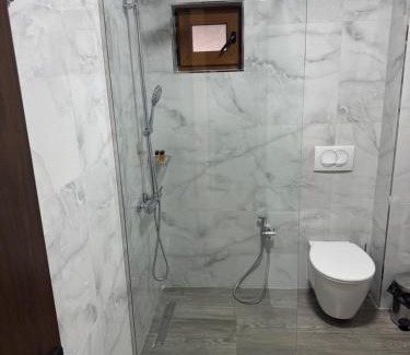 Pogradec Hotel | Tomas Inn