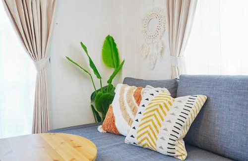 Yoyogi Apartment | Tomo House 代々木 302