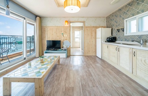 Asa House | Tongyeong Haegando Pension