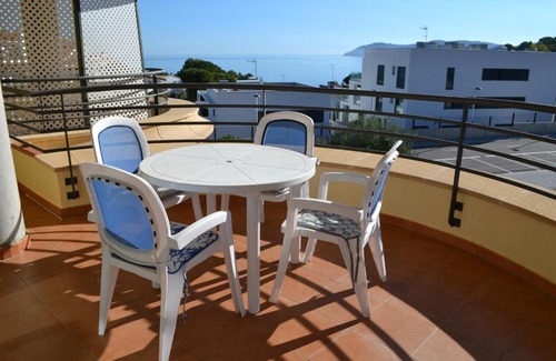 Llanca Apartment | TONYINES 2