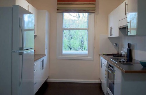 South Hobart Apartment | Toogooloowa about Davey 4