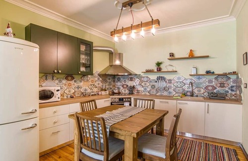 Lozenets Apartment | Top Central 2 Bedroom Apartment next to NDK