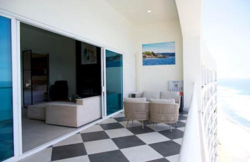 Villa del Mar House | Top-Floor Rosarito Penthouse with Ocean Views, Sauna, Jacuzzis and Pools