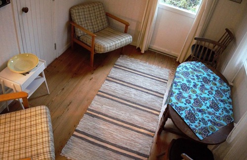 Saltarna House | Top location on the seafront with its own patio by the water