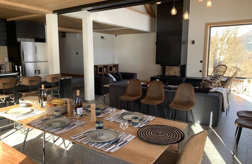 Saint-Gervais-les-Bains Ski Chalet | Top-of-the-range 17-bed chalet, close to the slopes, facing Mont Blanc