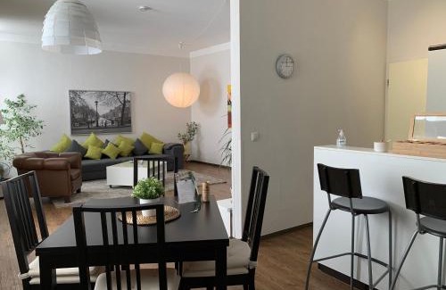 Oldenburg Apartment | TOP-Zentrum Fußgängerzone, 82 qm, Küche, Parkplatz