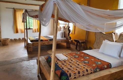 Kinkiizi Cabin | Topi Lodge