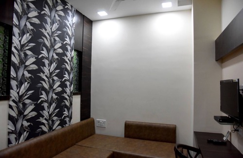 Dhule Hotel | Topline Foods Resort