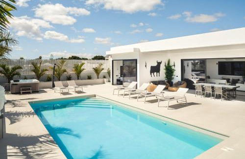 Puerto Calero Villa | TORO by Buenavilla