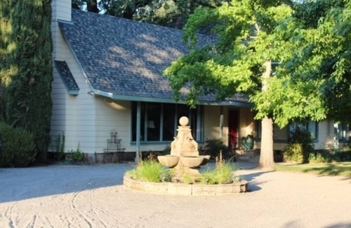 Calistoga House | Total Privacy only 5 minutes from Calistoga