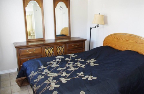 Christina Lake Hotel | Totem Motel & Resort