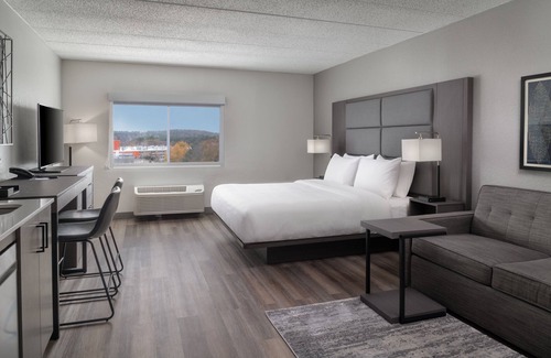 Framingham Hotel | Towneplace Suites by Marriott Framingham