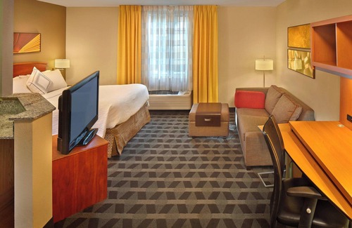 Weston Hotel | TownePlace Suites by Marriott Fort Lauderdale Weston