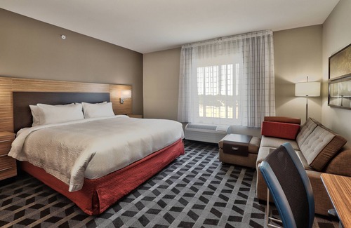 Near North Valley Hotel | TownePlace Suites by Marriott Albuquerque Old Town