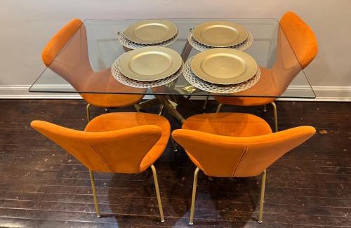 Downtown Baltimore Apartment | Townhouse in Baltimore