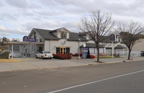 Cowra Hotel | Townhouse Motel Cowra