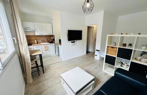 Ferrandiere - Maisons Neuves Apartment | Très agréable studio à Villeurbanne
