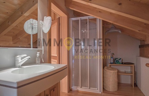 Chandolin Ski Chalet | Très beau chalet situé au calme, à 300 mètres du centre et du bus navette, en lisière de forêt au dé