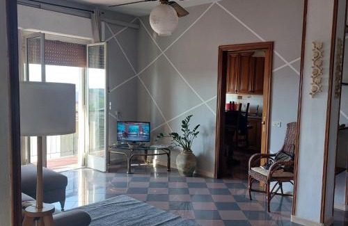 Avenza Apartment | Tra monti e mare via Filippo Turati 17 bis