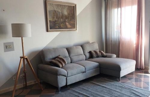 Avenza Apartment | Tra monti e mare via Filippo Turati 17 bis
