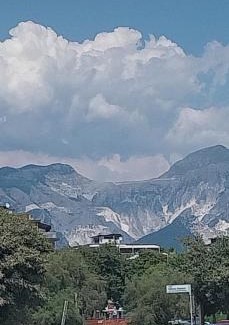 Avenza Apartment | Tra monti e mare via Filippo Turati 17 bis