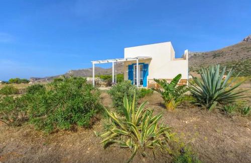 Favignana House | Tra Vento e Mare