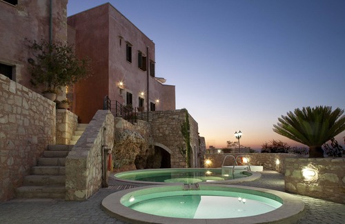 Kastellos Villa | Traditional Houses with Amazing Sea views, private pool, 5km from a sandy beach