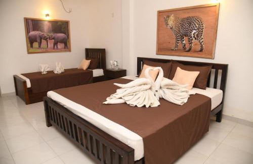 Udawalawa House | Traget safari home stay
